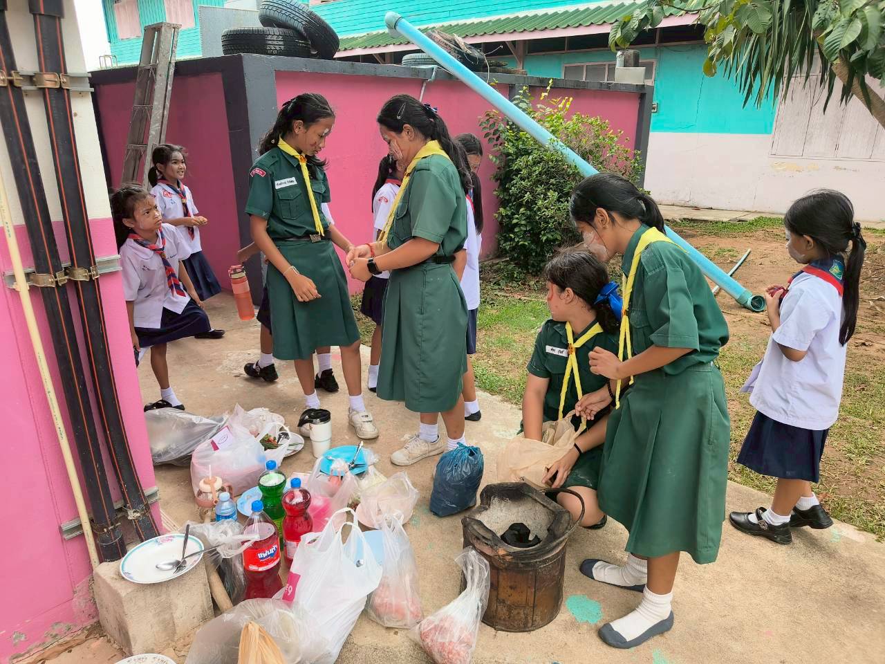 กิจกรรมเข้าค่ายลูกเสือ - เนตรนารี ประจำปีการศึกษา 2568